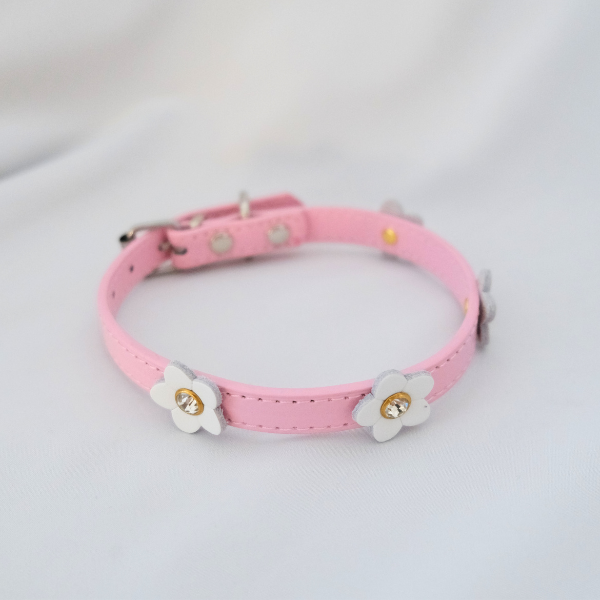 Pink Flower Dog Collar – Adjustable Faux Leather Collar for Small Dogs