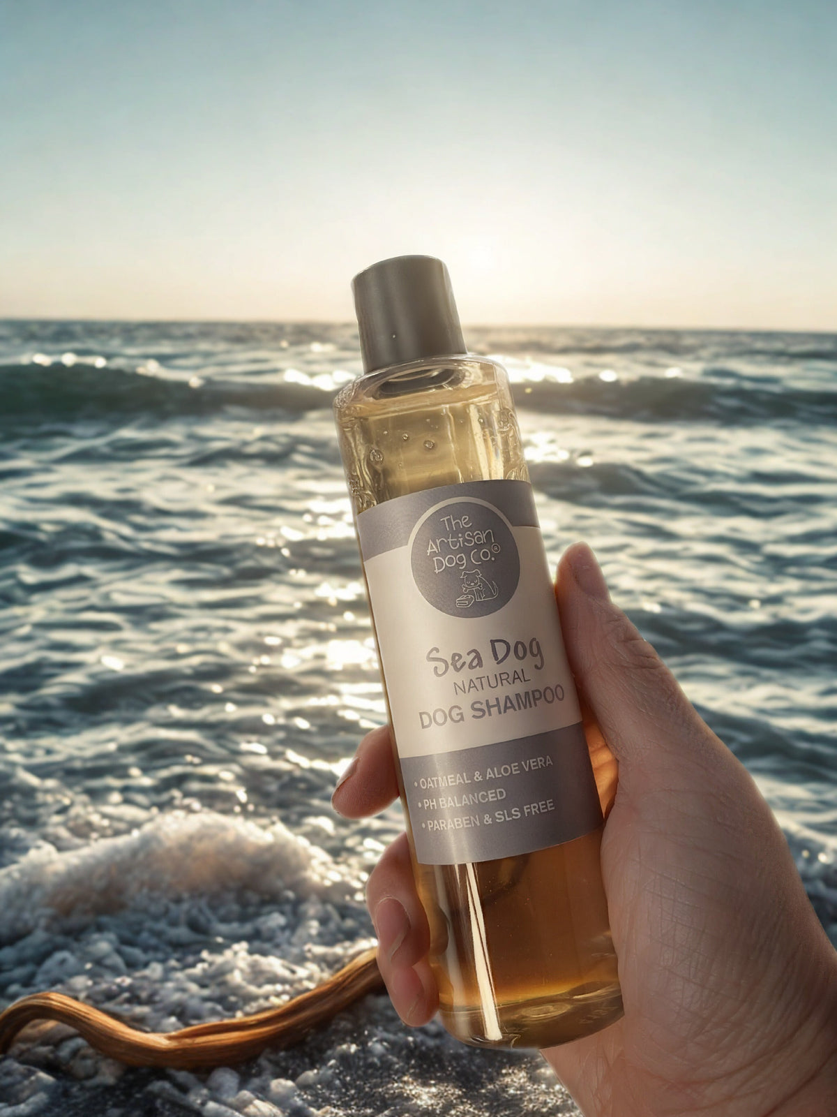 Gentle Oatmeal & Aloe Dog Shampoo – Handmade, pH-Balanced (200ml / 6.8 oz)