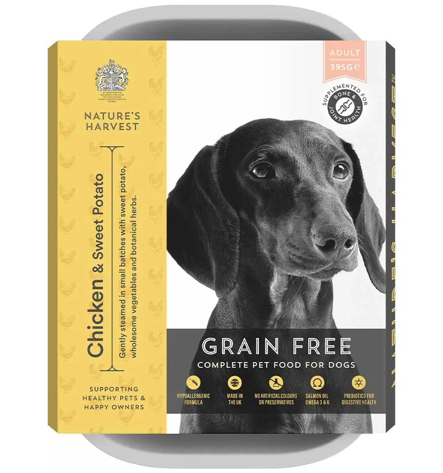 Front of yellow Nature's Harvest Grain Free Chicken & Sweet Potato tray with dachshund portrait